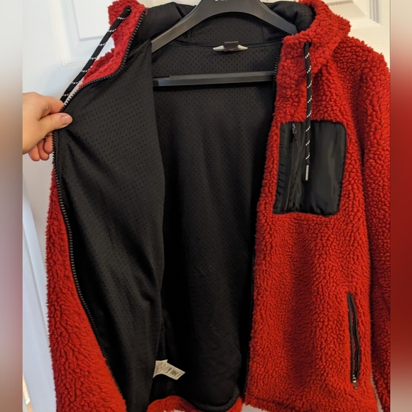 Eddie Bauer NWOT Women's Red Chilali Fleece Full-Zip Hoodie - Picture 6 of 6